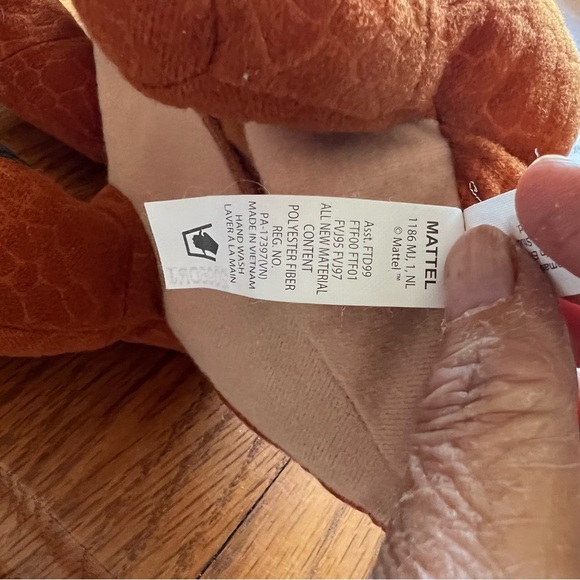 Jurassic World Plush Triceratops Dinosaur Hatchling in Egg Stuffed Animal - Picture 5 of 6